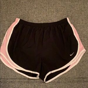 Women’s Nike Tempo shorts